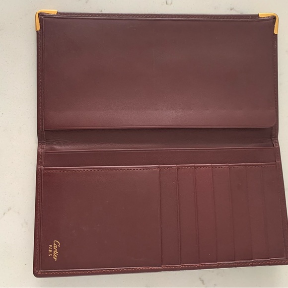 Cartier wallet!!! - Picture 2 of 3
